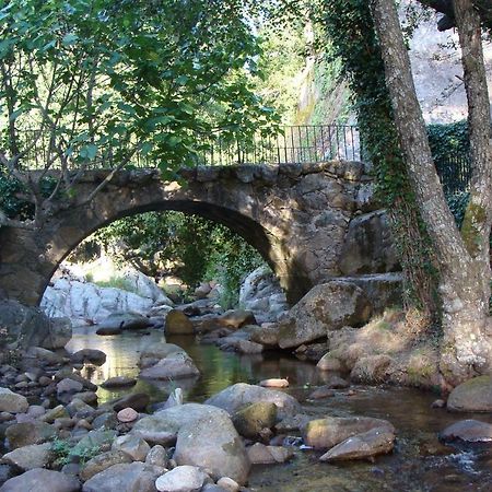 Casas del Monte Apartamentos Rurales Manolo מראה חיצוני תמונה