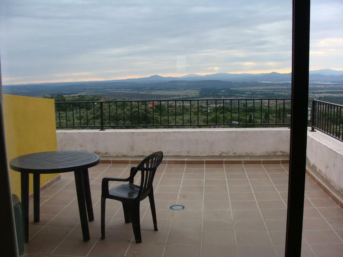 Casas del Monte Apartamentos Rurales Manolo מראה חיצוני תמונה